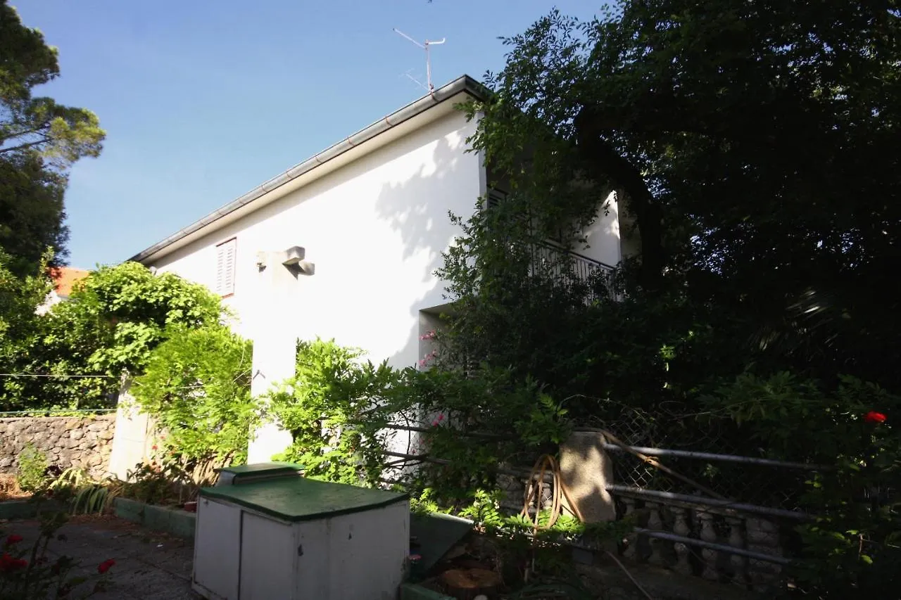 *** בית הארחה Double Room Banjol 5077A קרואטיה
